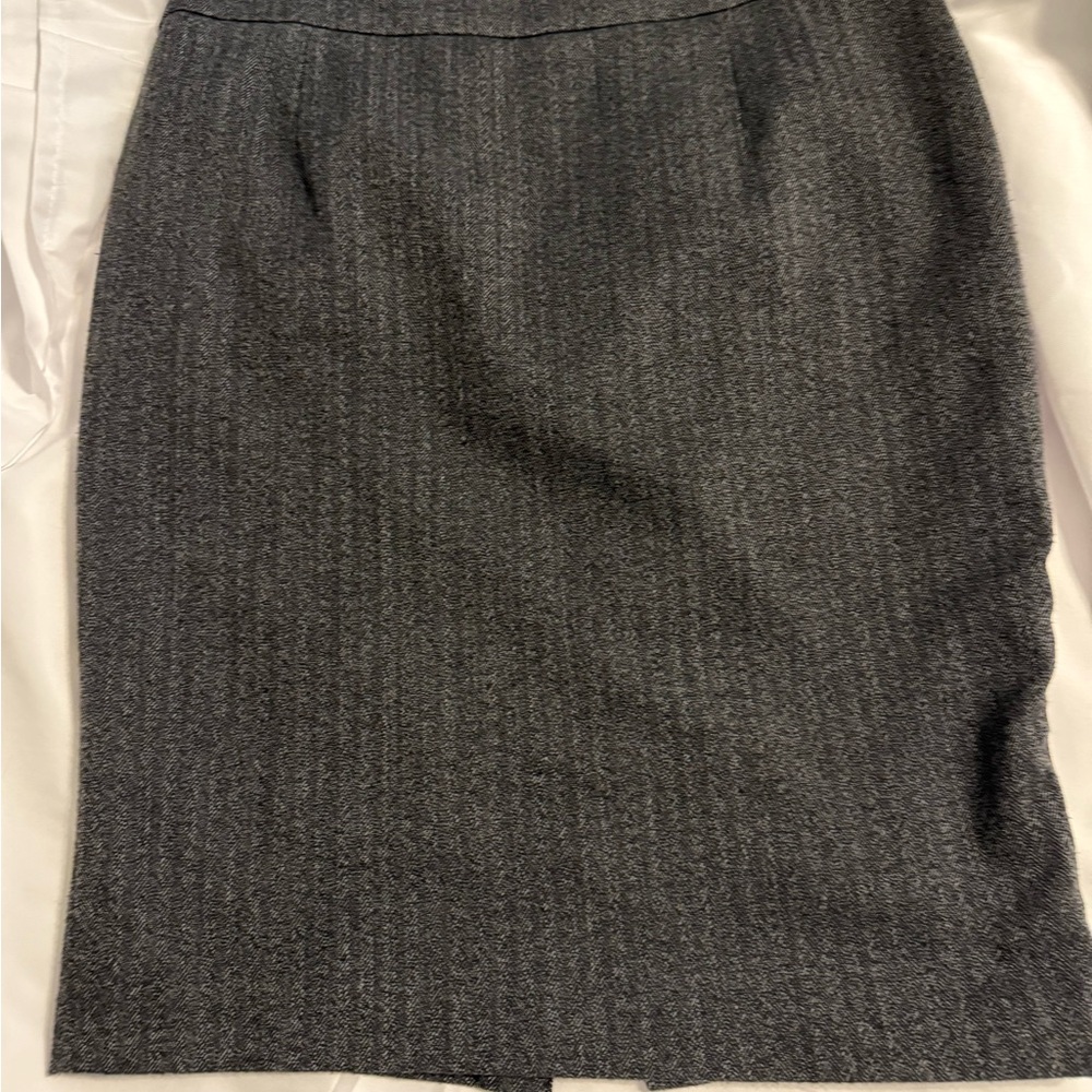 Chic Charcoal Pencil Skirt